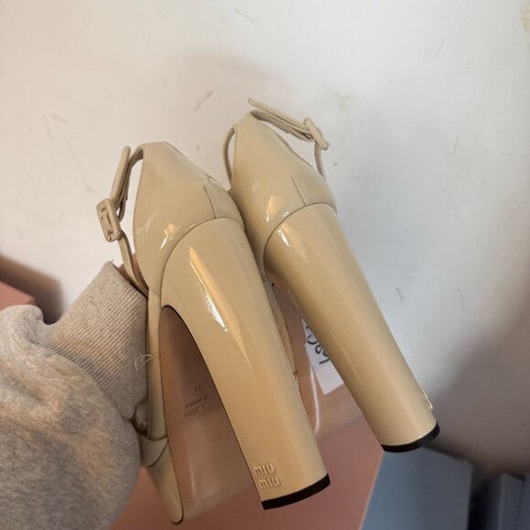 NWT Miu Miu Platform Sandals Beige Patent Leather Block High Heels Sz 41 - Picture 8 of 9